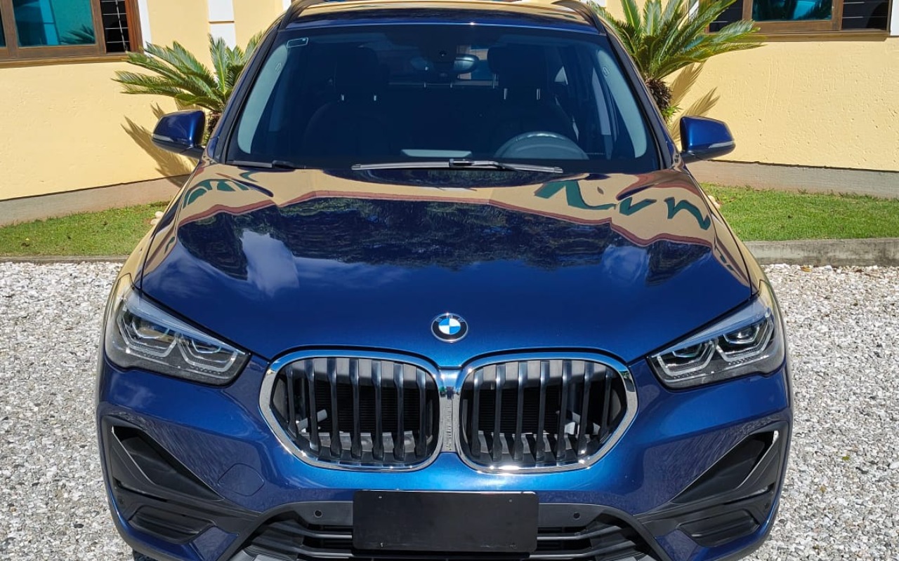BMW X1 SDRIVE 20i 2.0/2.0 TB Acti.Flex Aut. na cor Azul em Florianópolis / SC - 1821384