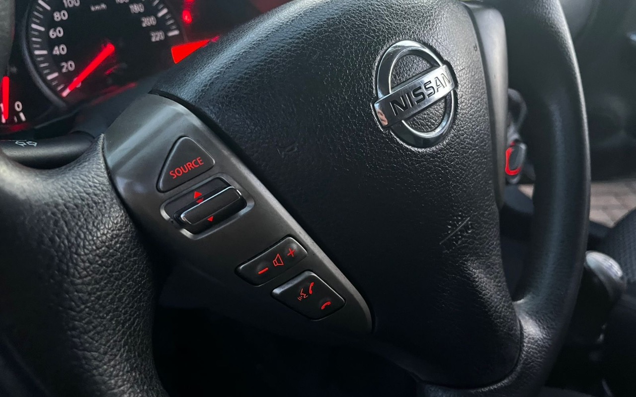 imagem-https://www.socarrao.com.br/sc-vehicle-images-prod/1822319/1779987545150-YzQzMDkyNDUtZmU0My00MjUwLThjNTctMGMyY2Q0NWMyOTNmLmpwZWc.jpeg