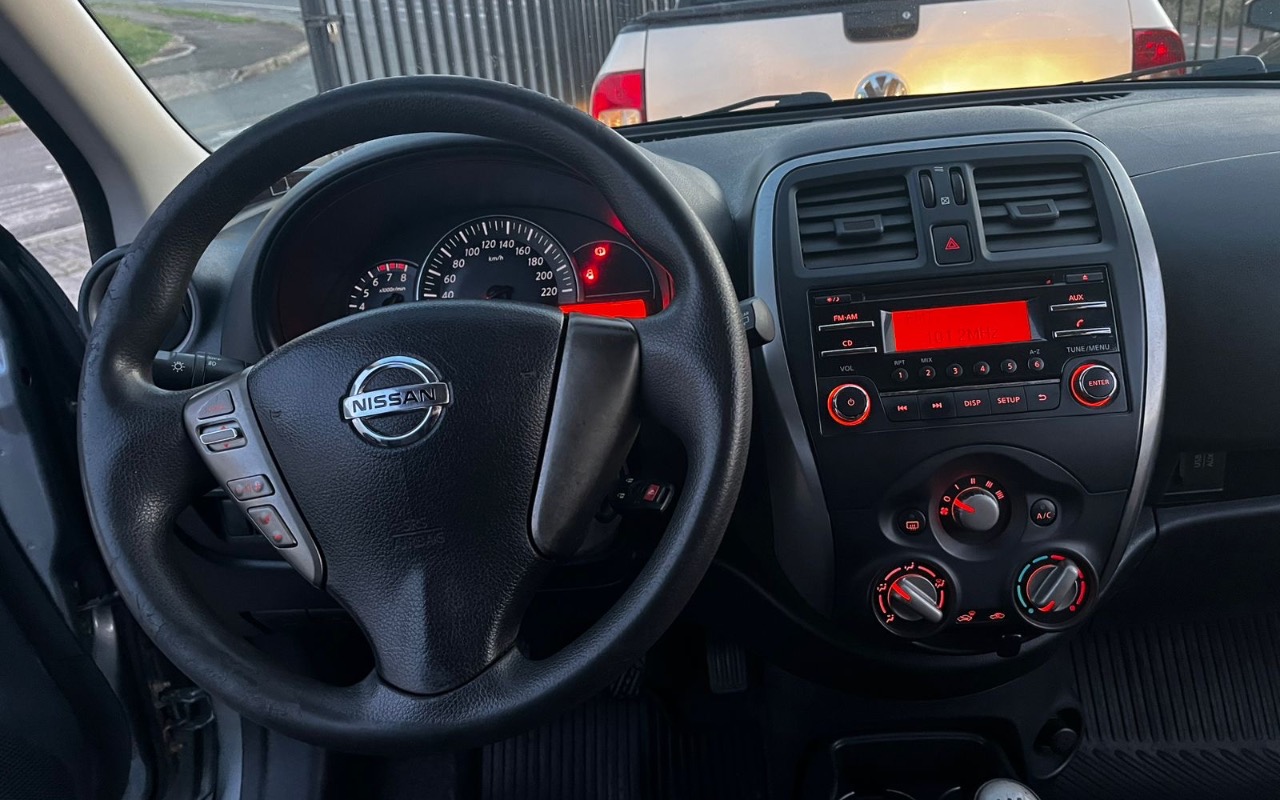 imagem-https://www.socarrao.com.br/sc-vehicle-images-prod/1822319/1779987545260-OGRlY2Q5OWItMjc3NS00YTFhLWE3NGItNzdjYTNjZTFhNzJiLmpwZWc.jpeg