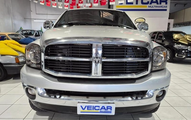 imagem-https://www.socarrao.com.br/sc-vehicle-images-prod/1823730/1789223983388-8102189_3_B_52a5adb285.jpeg
