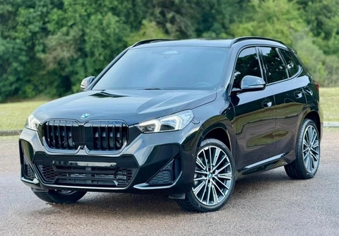 Bmw X1 2026 Preto — foto 1 de 3