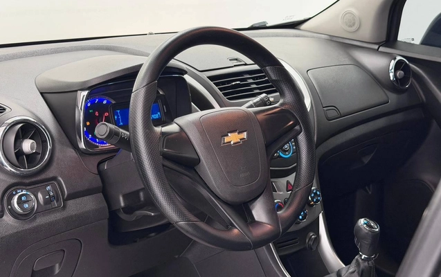 imagem-https://www.socarrao.com.br/sc-vehicle-images-prod/1825172/1788272748344-b9351aab6c4e46169e72b3ffb3da0ee2_1779907049080.jpeg