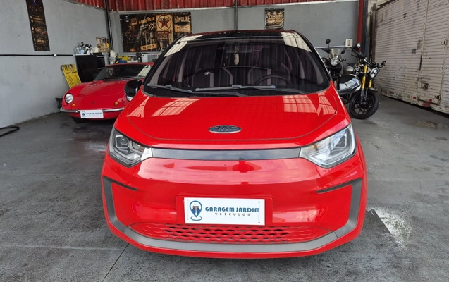 imagem-https://www.socarrao.com.br/sc-vehicle-images-prod/1825763/1792156467166-vehicle_image_1792155136_9a6825a681b91a0b74a1e8b23076dfea.jpeg