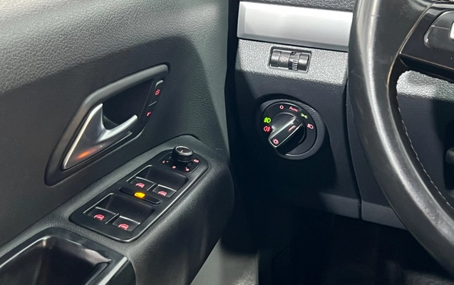 imagem-https://www.socarrao.com.br/sc-vehicle-images-prod/1825836/1779994199036-7ec69cf9fa344212a18cda8acf97f5f5_1779991422491.jpeg