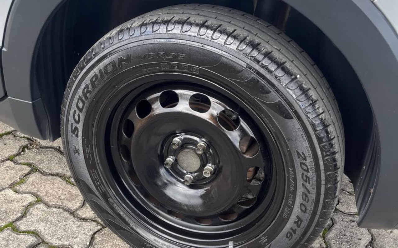 imagem-https://www.socarrao.com.br/sc-vehicle-images-prod/1826323/1779995938972-V2hhdHNBcHAgSW1hZ2UgMjAyNi0wNS0yNyBhdCAxMi4zMS4wNSAoMikuanBlZw.jpeg
