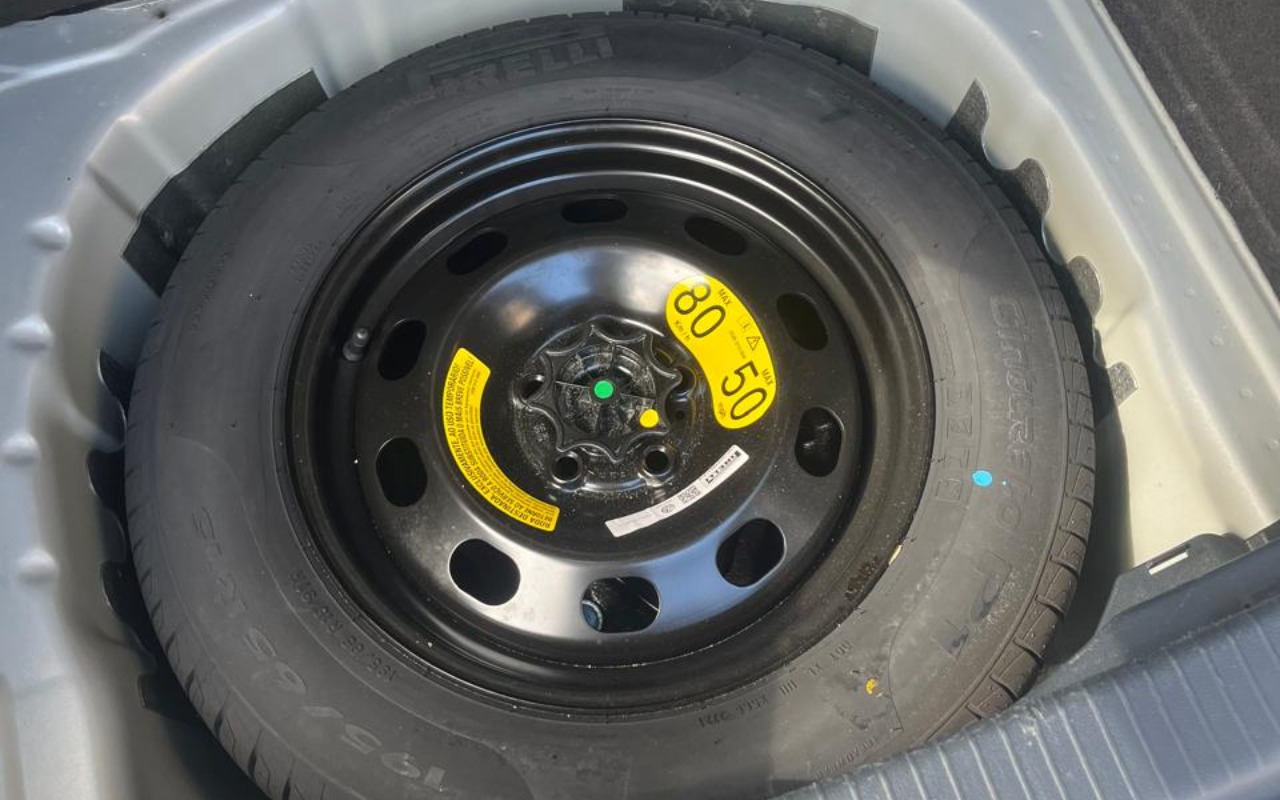 imagem-https://www.socarrao.com.br/sc-vehicle-images-prod/1826323/1779995939998-V2hhdHNBcHAgSW1hZ2UgMjAyNi0wNS0yNyBhdCAxMi4zMS4wNiAoMikuanBlZw.jpeg