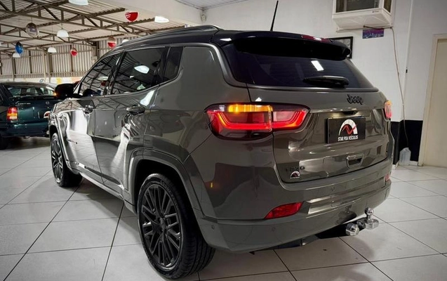 imagem-https://www.socarrao.com.br/sc-vehicle-images-prod/1826412/1789471991329-8132893_3_B_4b35f1d3d8.jpeg