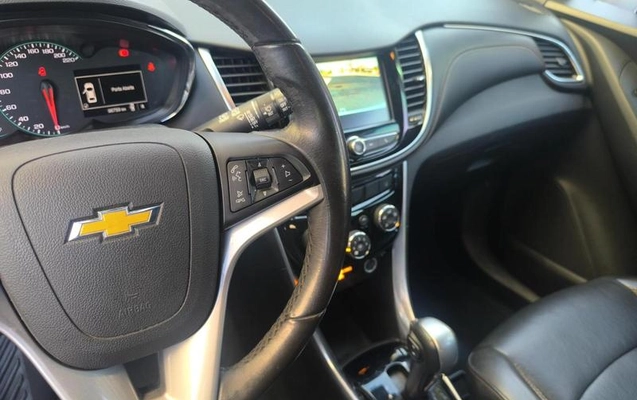 imagem-https://www.socarrao.com.br/sc-vehicle-images-prod/1826459/1784655989924-8133846_7_B_7e113611a9.jpeg