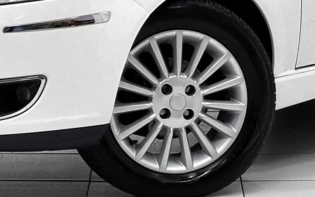imagem-https://www.socarrao.com.br/sc-vehicle-images-prod/1827200/1789136769140-8133388_6_B_657d1b63b5.jpeg