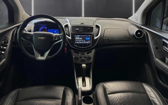imagem-https://www.socarrao.com.br/sc-vehicle-images-prod/18274/1790010087098-7390002_1_B_7f44baaa84.jpeg