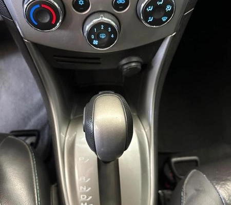 imagem-https://www.socarrao.com.br/sc-vehicle-images-prod/18274/1790010087107-7390002_12_B_9f76e62e8f.jpeg