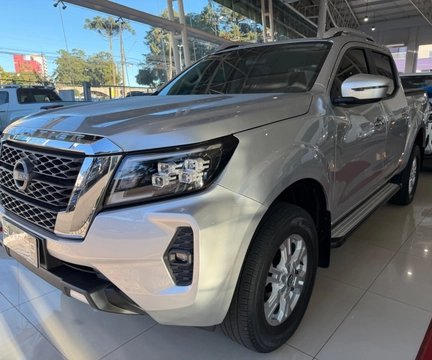 Nissan Frontier 2025 Prata — foto 1 de 3