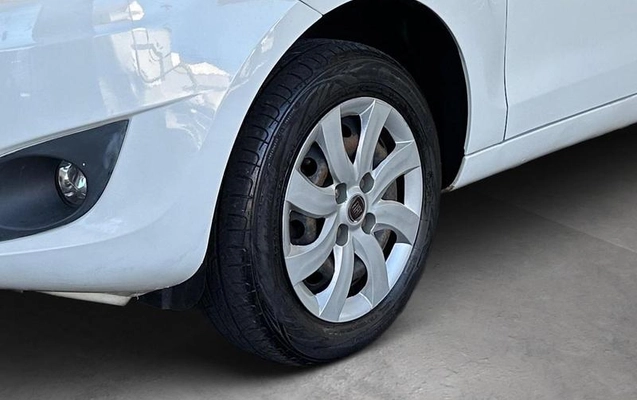 imagem-https://www.socarrao.com.br/sc-vehicle-images-prod/1828169/1790010591391-8036054_1_B_2fb026adce.jpeg