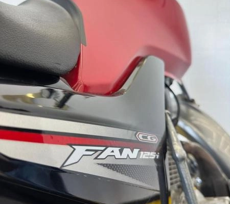 imagem-https://www.socarrao.com.br/sc-vehicle-images-prod/18286/1791587341319-7697468_5_B_2415dfd0a6.jpeg