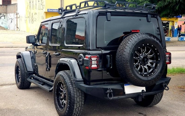 imagem-https://www.socarrao.com.br/sc-vehicle-images-prod/1828648/1790780519896-8125237_7_B_f94ff9b7c1.jpeg