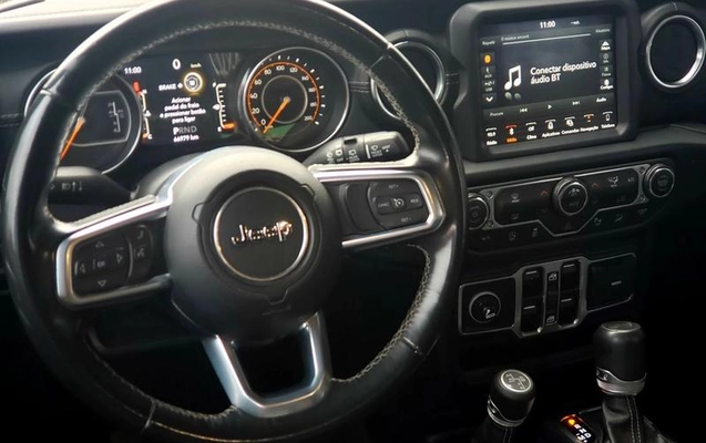 imagem-https://www.socarrao.com.br/sc-vehicle-images-prod/1828648/1790780519904-8125237_3_B_1d5281c2f3.jpeg
