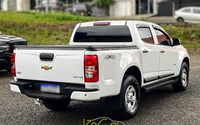 imagem-https://www.socarrao.com.br/sc-vehicle-images-prod/1828863/1787751303705-OOeykVeEj7oPcuvesGvOaOxXo2rALSNR.jpg