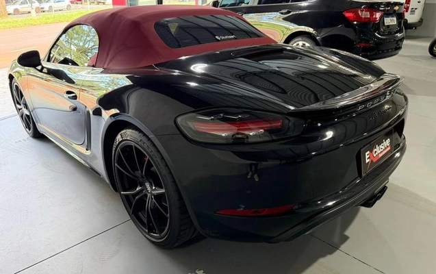 imagem-https://www.socarrao.com.br/sc-vehicle-images-prod/1829282/1780001359973-8134749_5_B_e9359c100d.jpeg