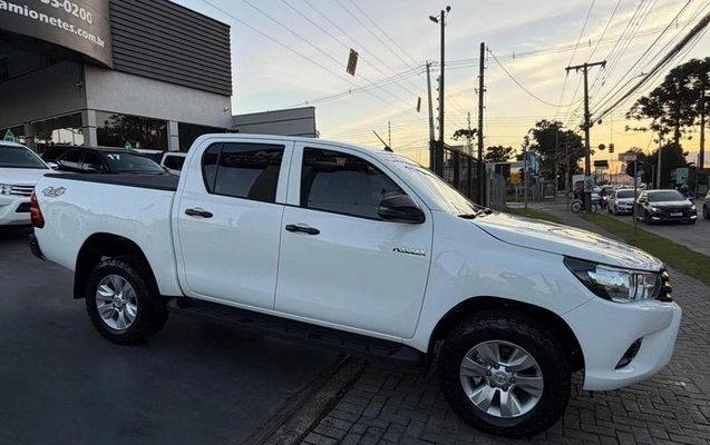 imagem-https://www.socarrao.com.br/sc-vehicle-images-prod/1829395/1787841784800-8132688_12_B_7a16856efd.jpeg