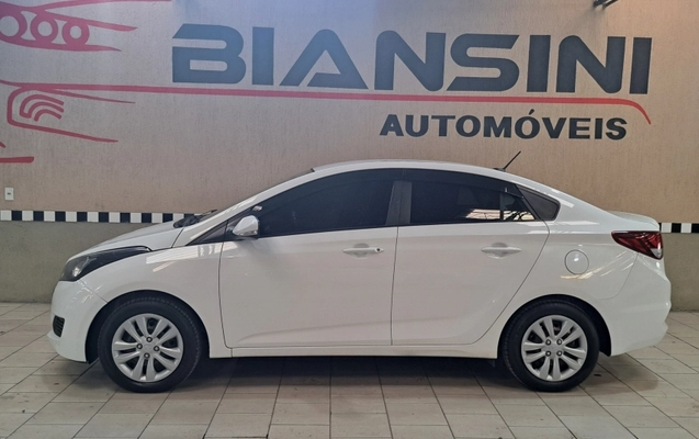 imagem-https://www.socarrao.com.br/sc-vehicle-images-prod/1829514/1781543855511-mxS3jaJrL1TQIV7KOec3NRq5FLf5oZVp.jpg