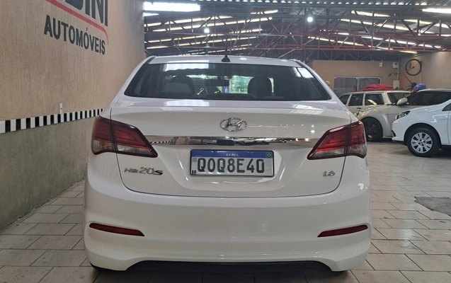 imagem-https://www.socarrao.com.br/sc-vehicle-images-prod/1829514/1781543855526-DziDRajXZkB1C5ncogkQrFCziqF1f4t0.jpg