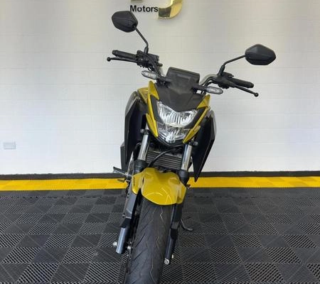 imagem-https://www.socarrao.com.br/sc-vehicle-images-prod/1829939/1790004853138-8134889_16_B_d88d4f6eb4.jpeg