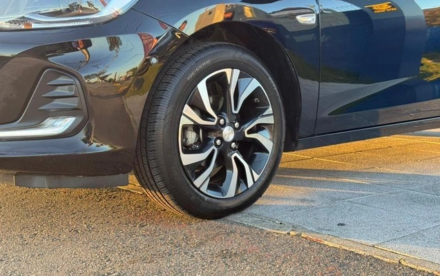 imagem-https://www.socarrao.com.br/sc-vehicle-images-prod/1830041/1789235122283-8131008_8_B_dfeeb6bf24.jpeg