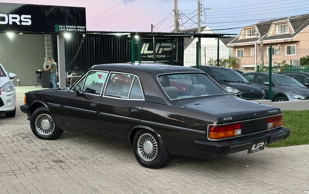 imagem-https://www.socarrao.com.br/sc-vehicle-images-prod/1830746/1785546001046-1fca6518-444d-46aa-869b-7eb4c330564e.jpeg