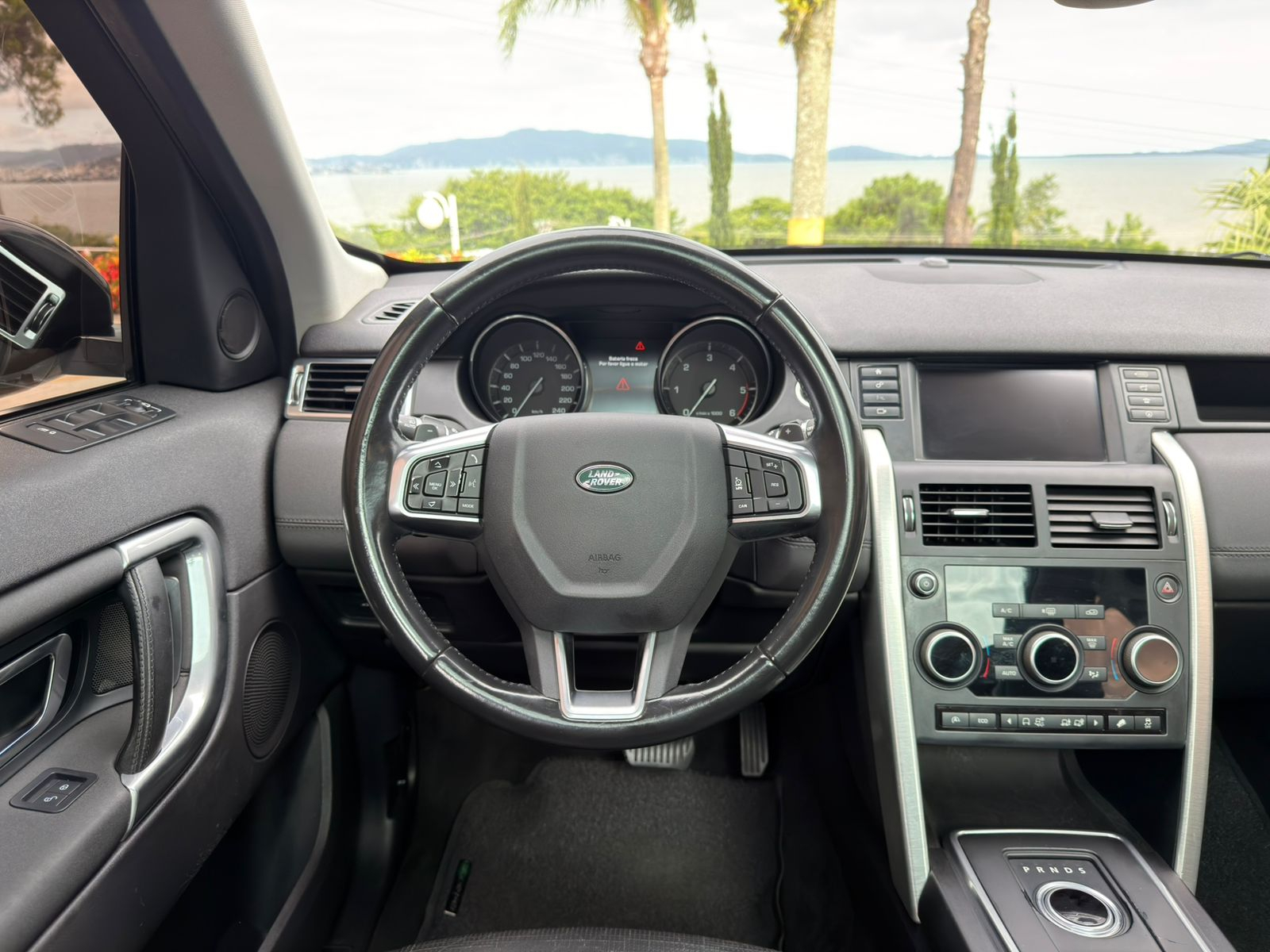 imagem-https://www.socarrao.com.br/sc-vehicle-images-prod/18310/1769988090378-7244322OR_1769189872_88_450.jpg