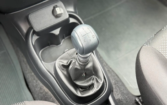 imagem-https://www.socarrao.com.br/sc-vehicle-images-prod/1835501/1780019889349-64681eaa-3858-491e-b8a8-c5a04088f84a.jpg