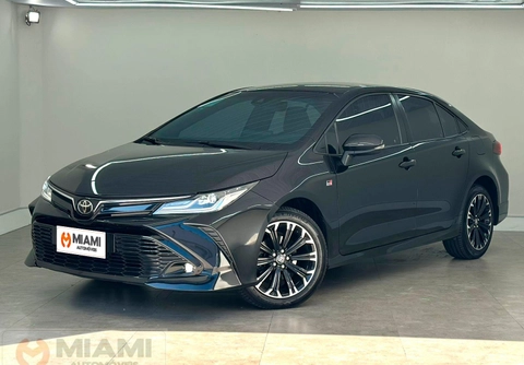 Toyota Corolla 2023 Preto — foto 1 de 3