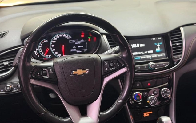 imagem-https://www.socarrao.com.br/sc-vehicle-images-prod/1845035/1784036137624-8117027_17_B_c317a7be56.jpeg