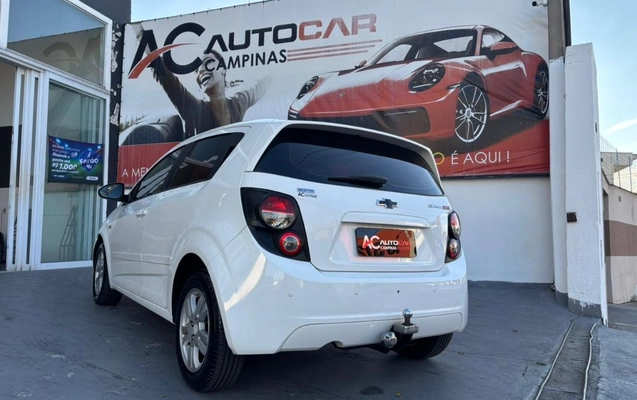 imagem-https://www.socarrao.com.br/sc-vehicle-images-prod/1845983/1784651801532-gb-46d482d.jpg