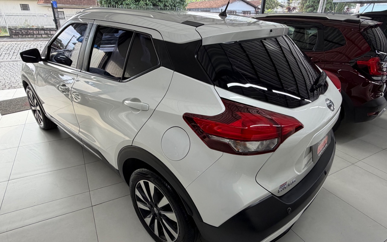 imagem-https://www.socarrao.com.br/sc-vehicle-images-prod/1846153/1780059885931-SU1HXzc0NjQuanBlZw.jpeg