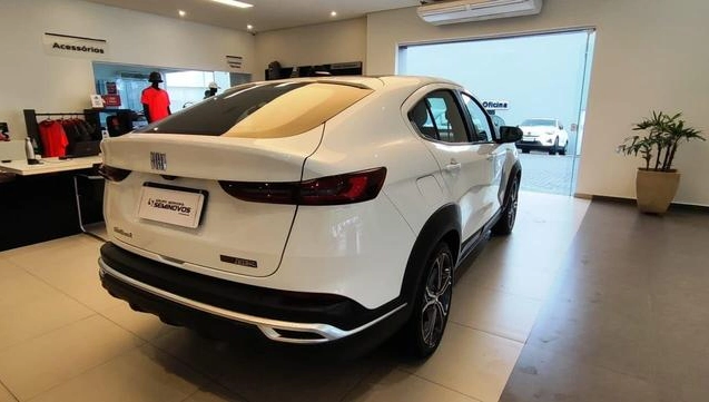 imagem-https://www.socarrao.com.br/sc-vehicle-images-prod/1846335/1790970312483-8135705_5_B_88123019a1.jpeg
