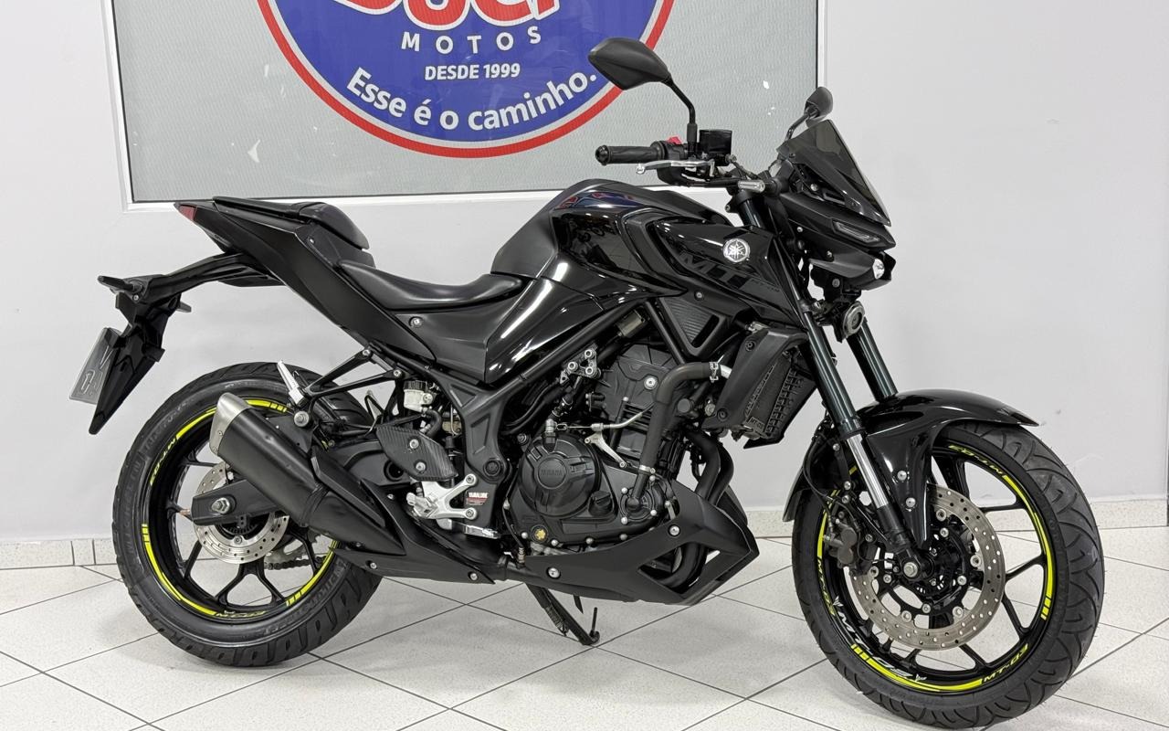 YAMAHA MT-03 321/ABS 2021 Preto — foto 1 de 3