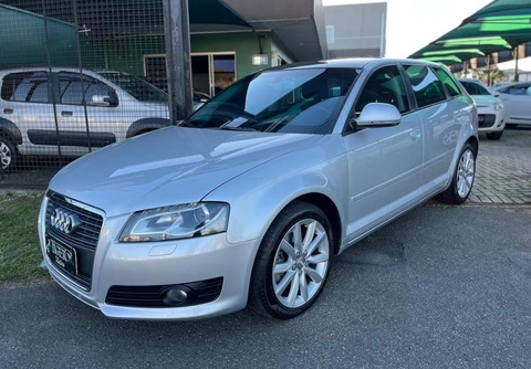 Audi A3 2010 Prata — foto 1 de 3