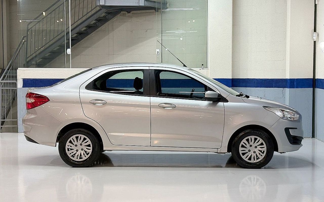 imagem-https://www.socarrao.com.br/sc-vehicle-images-prod/1848351/1780063443762-Rk9SRCBLQSBTRURBTSAtIDIwMTkgLSBQUkFUQSAtIFFRTzVIODMgKDcpLmpwZw.jpg