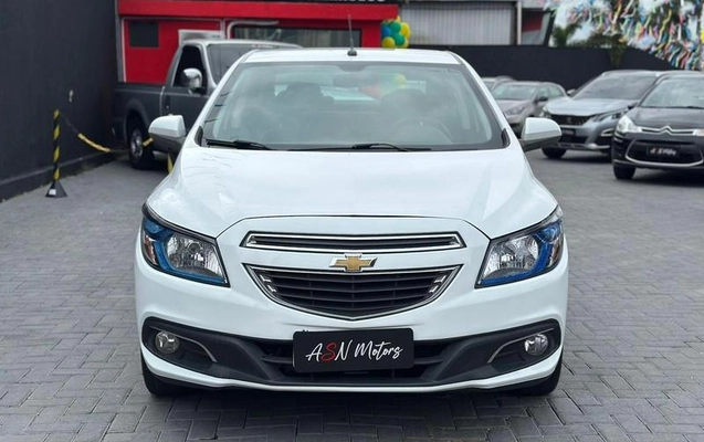 imagem-https://www.socarrao.com.br/sc-vehicle-images-prod/1850379/1789049786827-8136636_0_B_f94a1457fd.jpeg