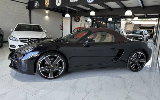 imagem-https://www.socarrao.com.br/sc-vehicle-images-prod/1850735/1786996414496-vehicle_image_1779994459_54ff31570cfebb538bb4d99e39accd0d.jpeg