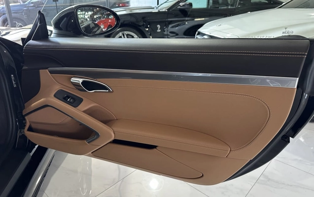 imagem-https://www.socarrao.com.br/sc-vehicle-images-prod/1850735/1786996414503-vehicle_image_1779994473_0e17f384ef0003d0b9f464787cf0fde9.jpeg
