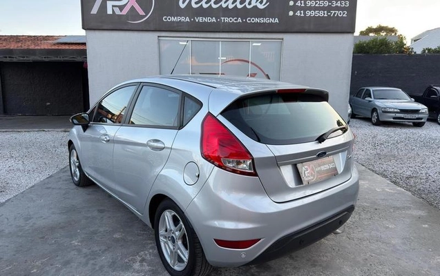 imagem-https://www.socarrao.com.br/sc-vehicle-images-prod/1851083/1787163261378-8123779_5_B_9513930c89.jpeg