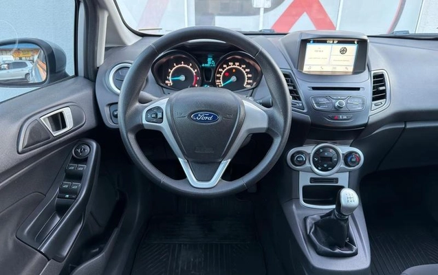 imagem-https://www.socarrao.com.br/sc-vehicle-images-prod/1851083/1787163261382-8123779_1_B_3899550e40.jpeg