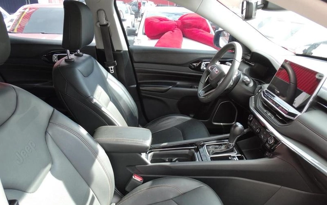 imagem-https://www.socarrao.com.br/sc-vehicle-images-prod/1851720/1791226854030-8122158_15_B_bce9d8a28b.jpeg