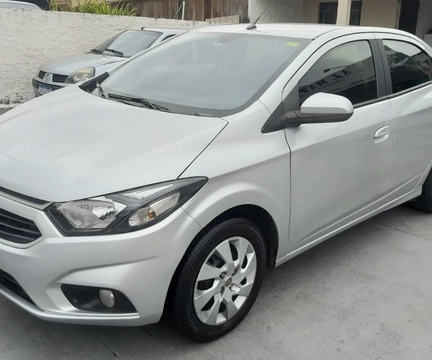 Chevrolet Prisma 2017 Prata — foto 1 de 3