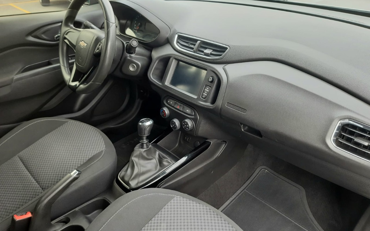 imagem-https://www.socarrao.com.br/sc-vehicle-images-prod/1852529/1780072241514-OS5qcGVn.jpeg