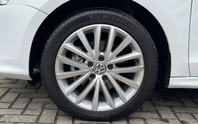 imagem-https://www.socarrao.com.br/sc-vehicle-images-prod/1852773/1780072950606-V2hhdHNBcHAgSW1hZ2UgMjAyNi0wNS0yOSBhdCAxMi41NC40NCAoMikuanBlZw.jpeg