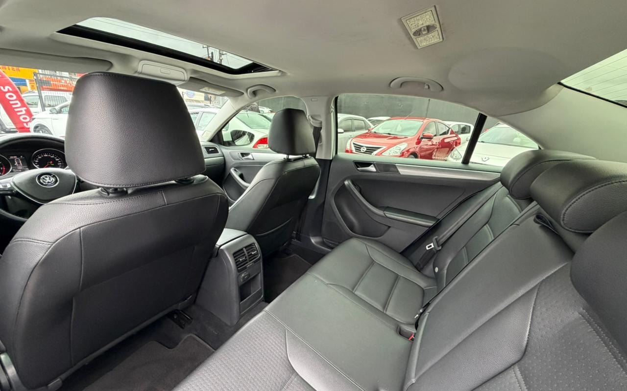 imagem-https://www.socarrao.com.br/sc-vehicle-images-prod/1852773/1780072950841-V2hhdHNBcHAgSW1hZ2UgMjAyNi0wNS0yOSBhdCAxMi41NC40NiAoMSkuanBlZw.jpeg
