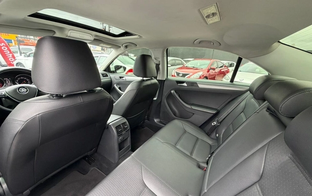 imagem-https://www.socarrao.com.br/sc-vehicle-images-prod/1852773/1780072950841-V2hhdHNBcHAgSW1hZ2UgMjAyNi0wNS0yOSBhdCAxMi41NC40NiAoMSkuanBlZw.jpeg