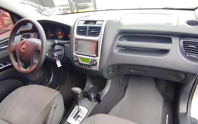 imagem-https://www.socarrao.com.br/sc-vehicle-images-prod/1853148/1785521592106-8071333_19_B_74d63cad02.jpeg